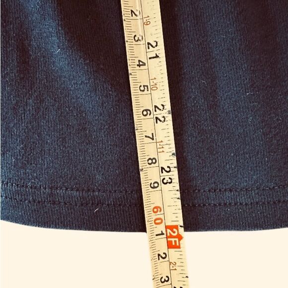 Tommy Hilfiger Womens Coral and Black Logo LongSleeve Ts Size XL (both included) - Picture 6 of 7